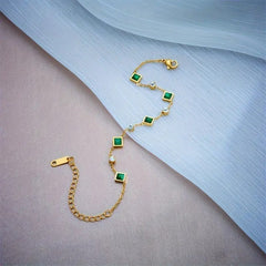 Emerald Solitaire Chain Bracelet - Ronak e Mehfil