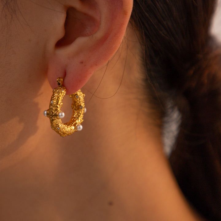 Zarqa Pearl Textured Hoop Earrings - Ronak e Mehfil