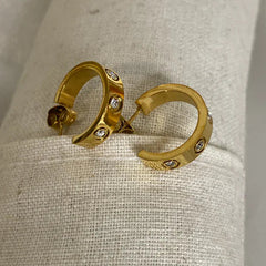 18K Gold Hoop Style Diamond Earrings - Ronak e Mehfil