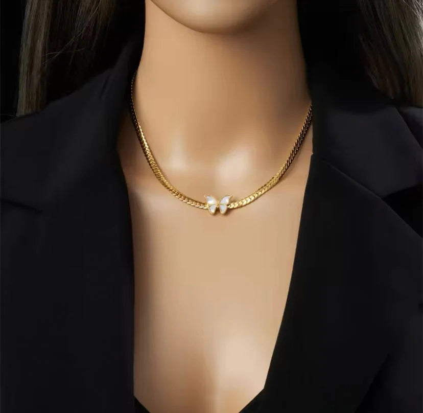 18k White Gold Plated Flutter Necklace - Ronak e Mehfil