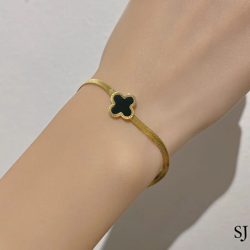Clover snake chain bracelet - Ronak e Mehfil
