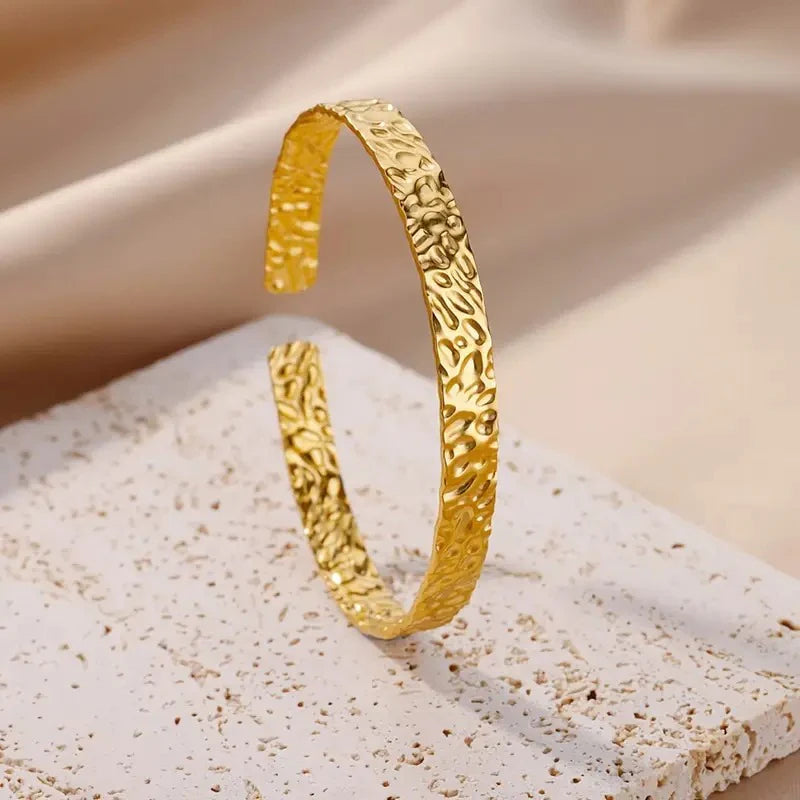 Delicate Hammered Texture Cuff Bracelet - Ronak e Mehfil