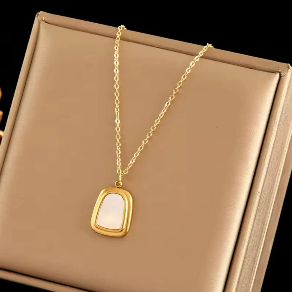 White Stone Necklace - Ronak e Mehfil