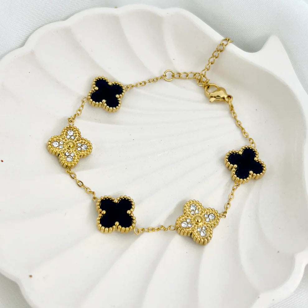 Elegant Clover Double Sided - Ronak e Mehfil