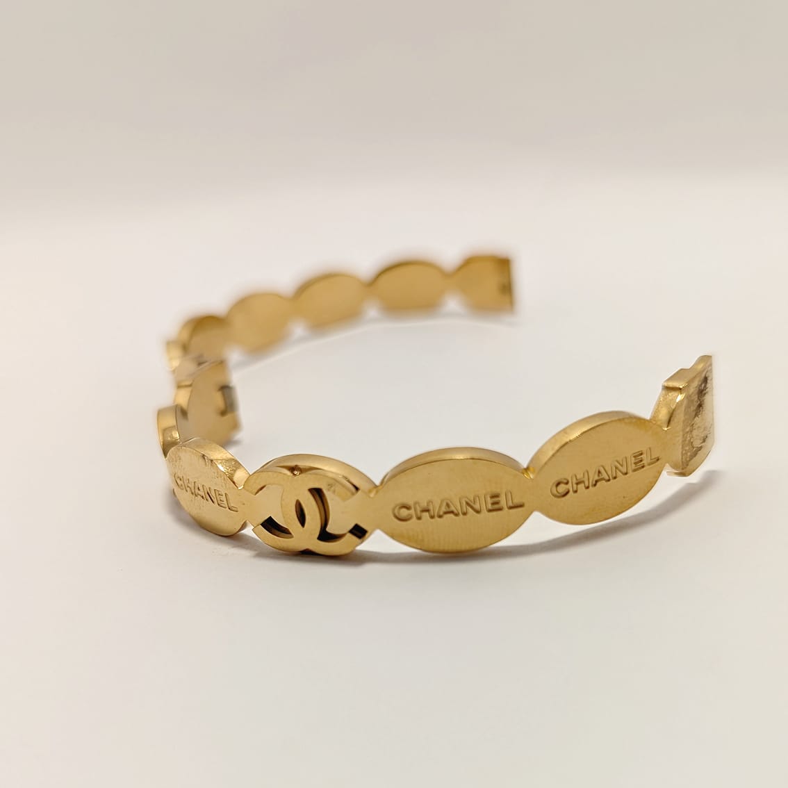 STAINLESS STEEL SHANEL BANGLE - Ronak e Mehfil