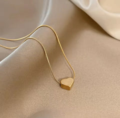 Valentine Golden Heart Necklace - Ronak e Mehfil