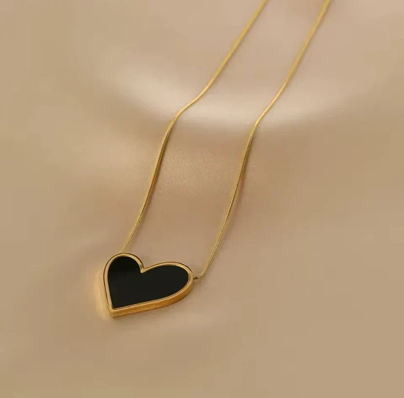 Eternal Hearts Pendant - Ronak e Mehfil